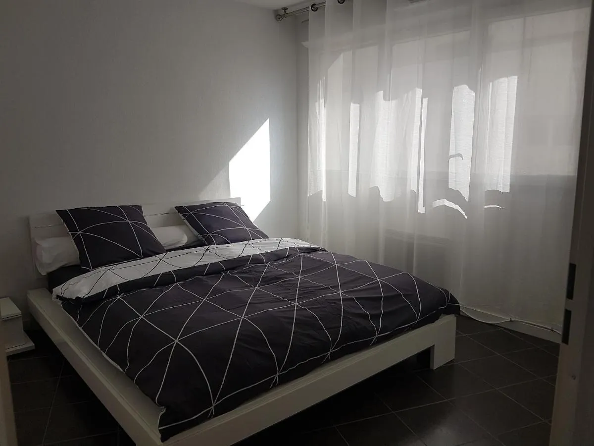 Superbe Appartement Neuf T3 De 71M2 En Residence A Marseille France