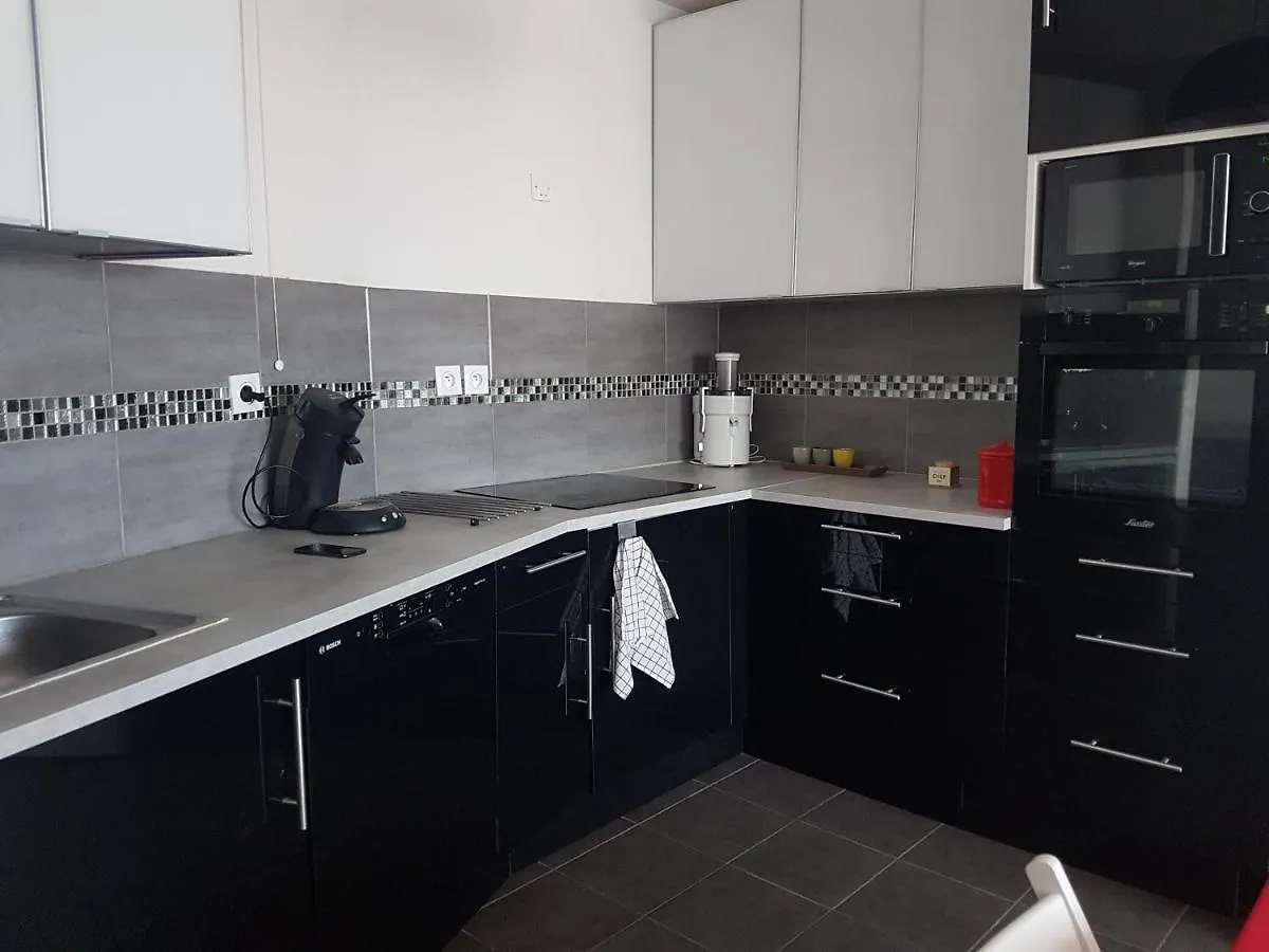 Superbe Appartement Neuf T3 De 71M2 En Residence A Marseille