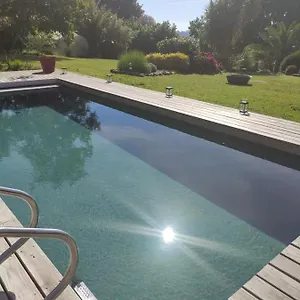 https://la-petite-hautire-maison-2-personnes-plouer-sur-rance.inbrittany.com